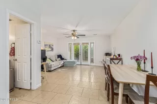 Photo #3: 6964080 Listing