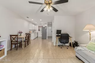 Photo #5: 6964080 Listing