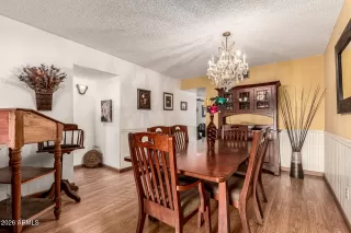 Photo #6: 6964133 Listing 