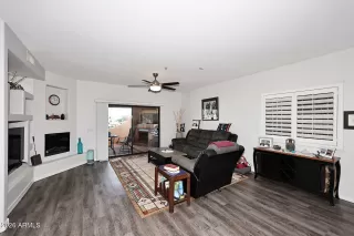 Photo #6: 6964143 Listing 