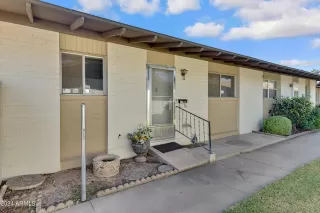 Photo #3: 6964266 Listing