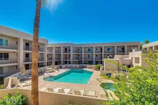 MLS: 6964294 Condo For Sale