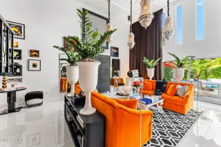 Photo #2: 6964332 Listing 