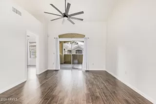 Photo #2: 6964450 Listing 