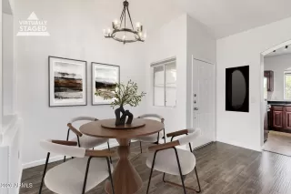 Photo #3: 6964450 Listing 