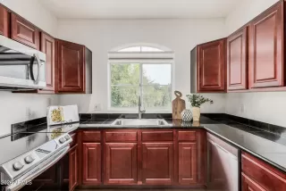 Photo #6: 6964450 Listing 