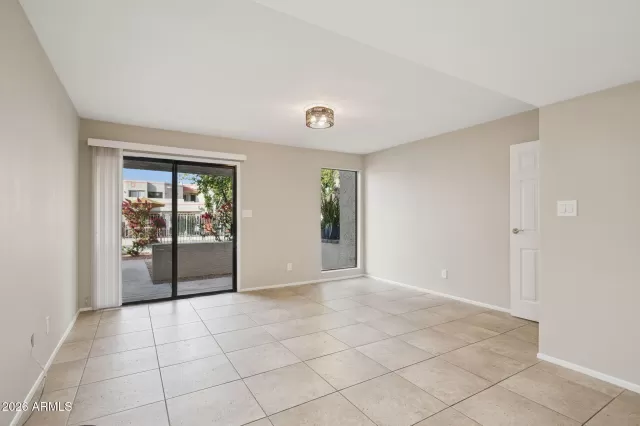 MLS: 6964482 Condo For Sale