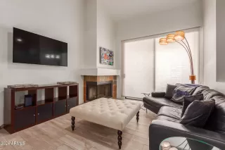 Photo #3: 6964488 Listing