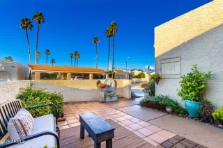 Photo #6: 6964648 Listing 