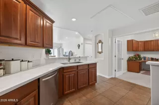 Photo #2: 6964786 Listing 