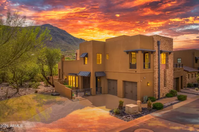 MLS: 6964944 Condo For Sale