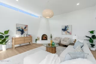 More Details about MLS # 6965175 : 8742 E VIA DE SERENO