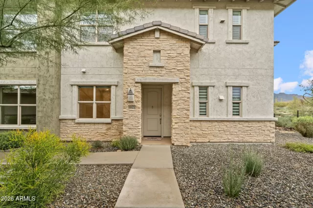 MLS: 6965226 Condo For Sale