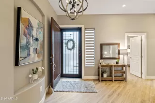 Photo #2: 6965229 Listing 