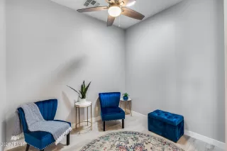 Photo #2: 6965278 Listing 