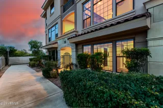 Photo #2: 6965419 Listing