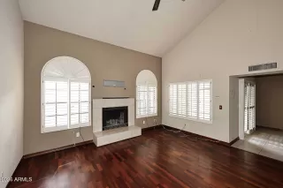 Photo #5: 6965592 Listing 