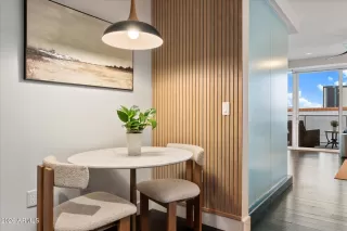 Photo #2: 6965741 Listing 