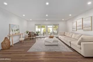 Photo #2: 6965800 Listing 