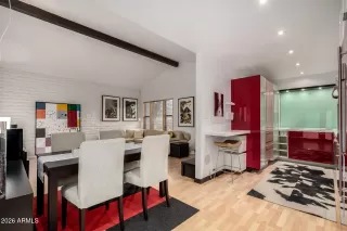 Photo #4: 6965819 Listing