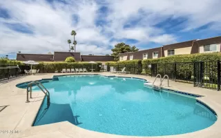 Photo #1: 6965885 Listing 