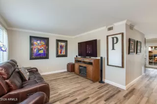 Photo #3: 6965885 Listing