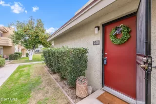 Photo #6: 6965932 Listing