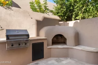 Photo #5: 6966085 Listing