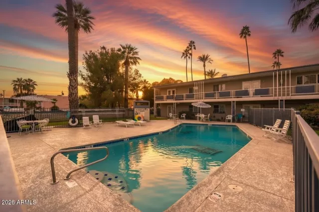 MLS: 6966108 Condo For Sale