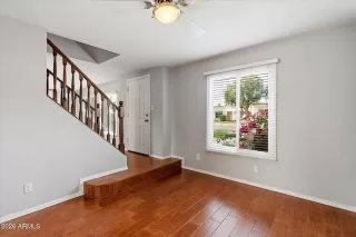 Photo #5: 6966193 Listing 