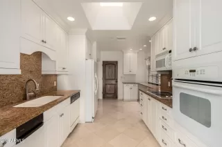 Photo #5: 6966312 Listing