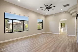 Photo #4: 6966344 Listing 