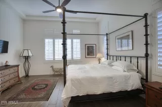 Photo #5: 6966455 Listing