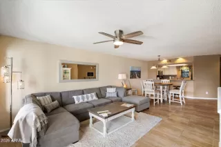 Photo #3: 6966495 Listing