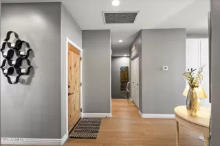 Photo #1: 6966498 Listing