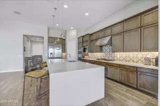 Photo #4: 6966525 Listing 