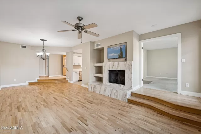 MLS: 6966526 Condo For Sale