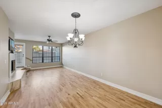 Photo #2: 6966526 Listing 