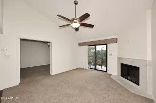 Photo #5: 6966540 Listing 