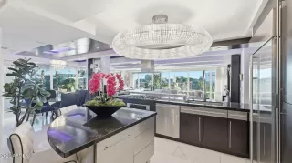 Photo #5: 6966559 Listing 