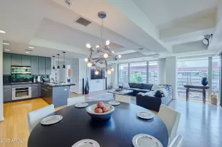 Photo #4: 6966634 Listing 