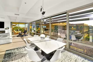 Photo #4: 6966849 Listing 