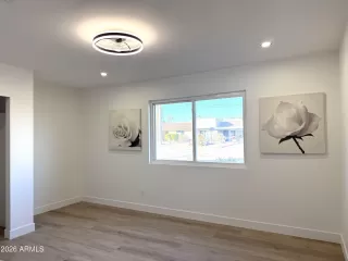 Photo #6: 6966883 Listing 