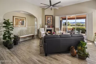 Photo #5: 6966886 Listing 