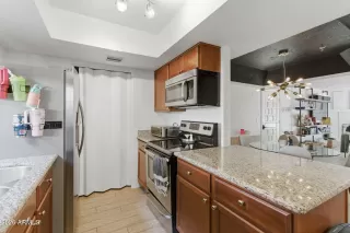 Photo #6: 6967063 Listing 