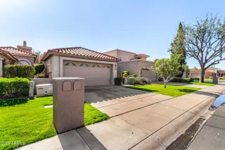 Photo #2: 6967089 Listing 