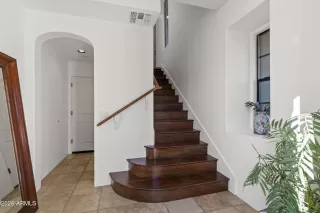 Photo #3: 6967416 Listing 