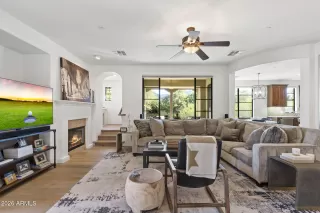 Photo #5: 6967416 Listing 