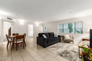 Photo #6: 6967464 Listing 