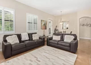 Photo #6: 6967770 Listing 